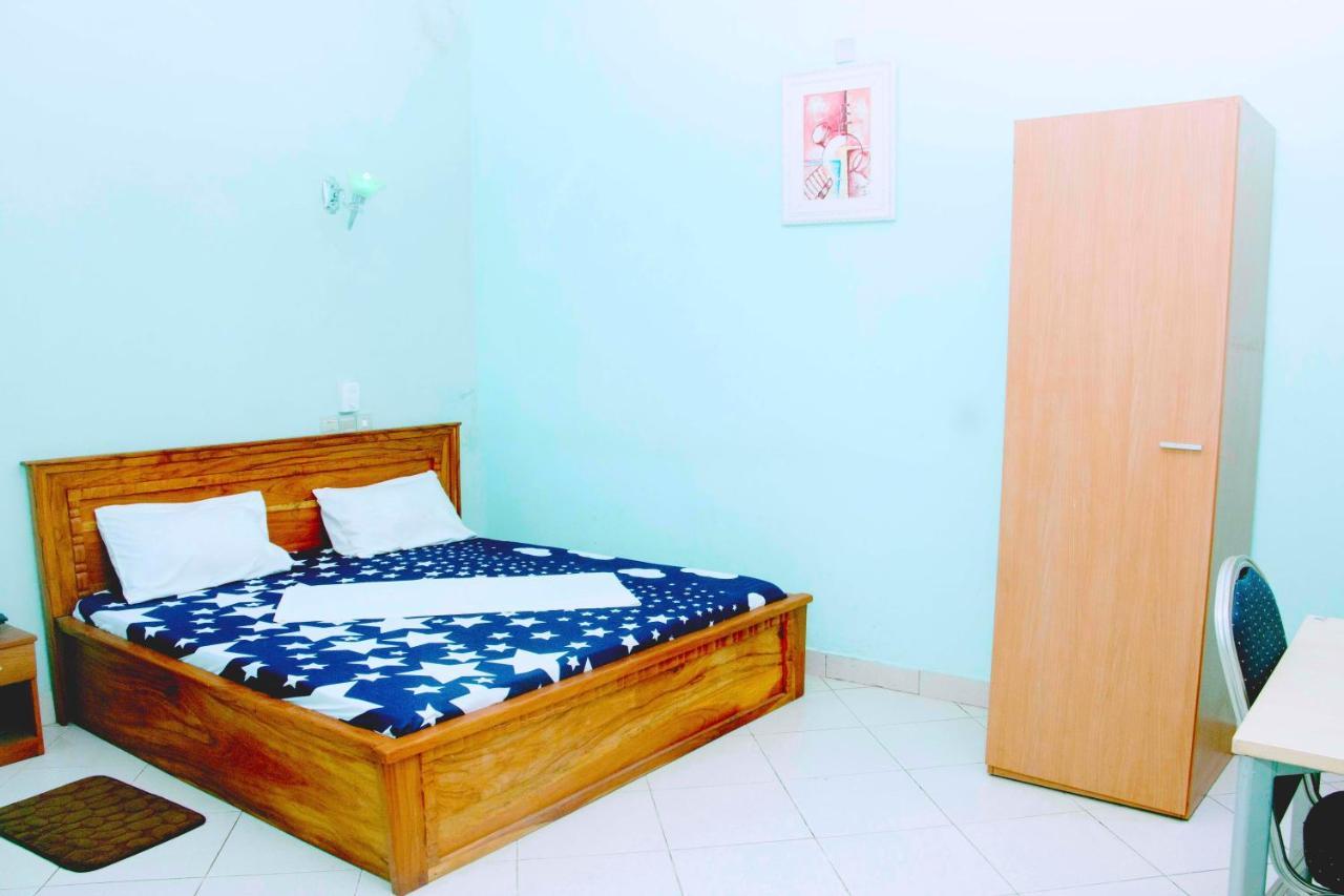 Nora Hotel Cotonou Bagian luar foto